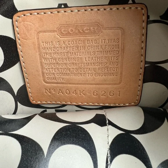 Vintage Coach Hampton Tote Black - Picture 11 of 12